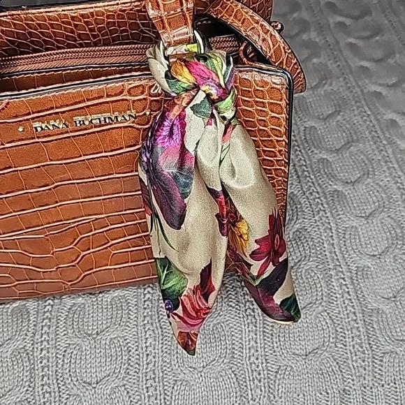 Dana Buchman Purse - Picture 3 of 16